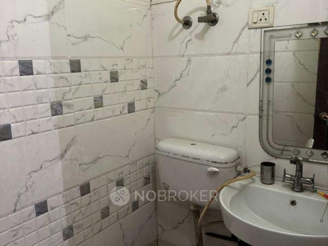 2 BHK Flat for Rent In Niti Khand I, Indirapuram