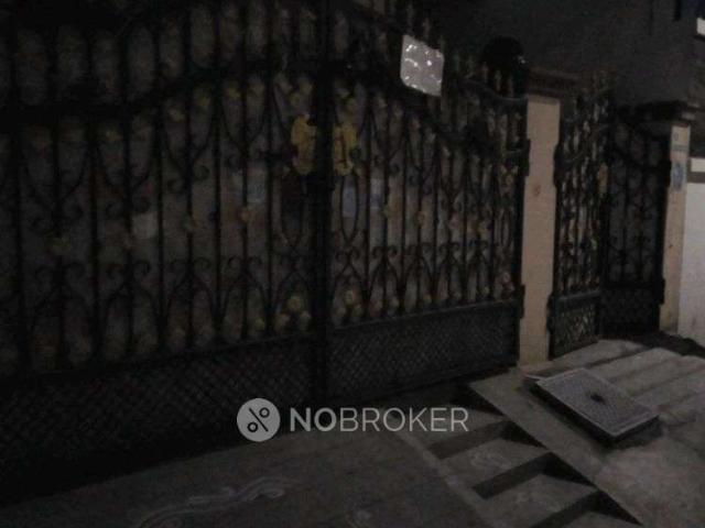 2 BHK Flat for Rent In Allwyn Colony