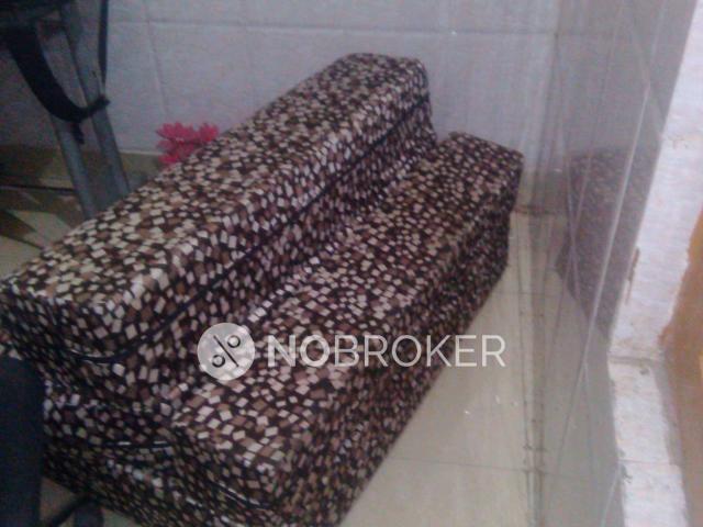 2 BHK Flat for Rent In Beta 1