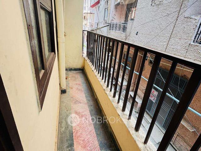 2 BHK Flat for Rent In G Block Hari Nagar