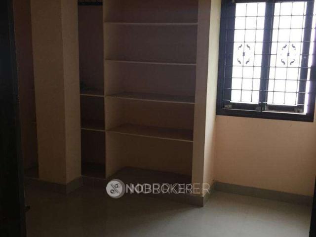 2 BHK Flat for Rent In Gayatri Nagar, Borabanda