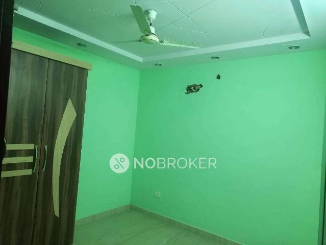 2 BHK Flat for Rent In Geeta Colony