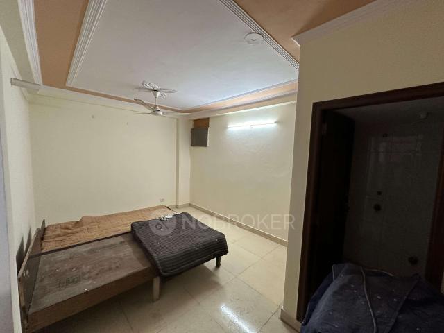2 BHK Flat for Rent In Hauz Rani