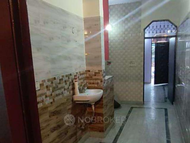 2 BHK Flat for Rent In Janakpuri