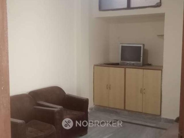 2 BHK Flat for Rent In Janakpuri