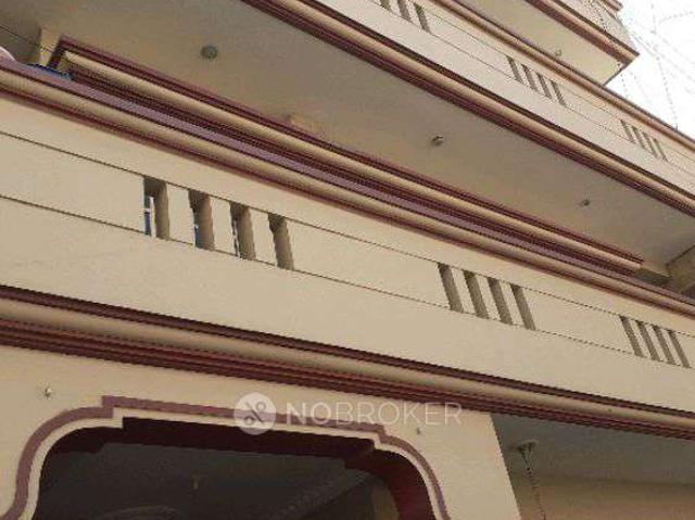 2 BHK Flat for Rent In Koramangala