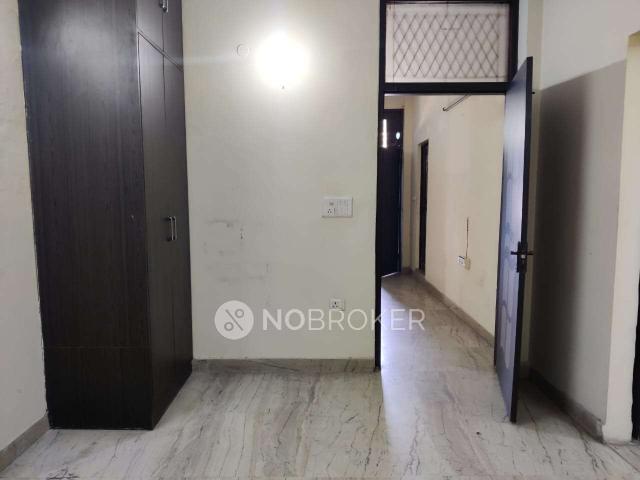 2 BHK Flat for Rent In Lajpat Nagar