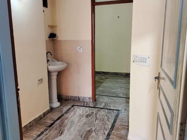 2 BHK Flat for Rent In Laxmi Nagar
