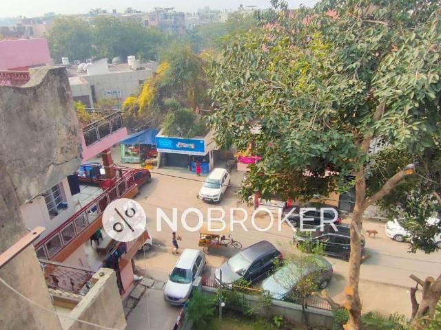 2 BHK Flat for Rent In Paschim Vihar