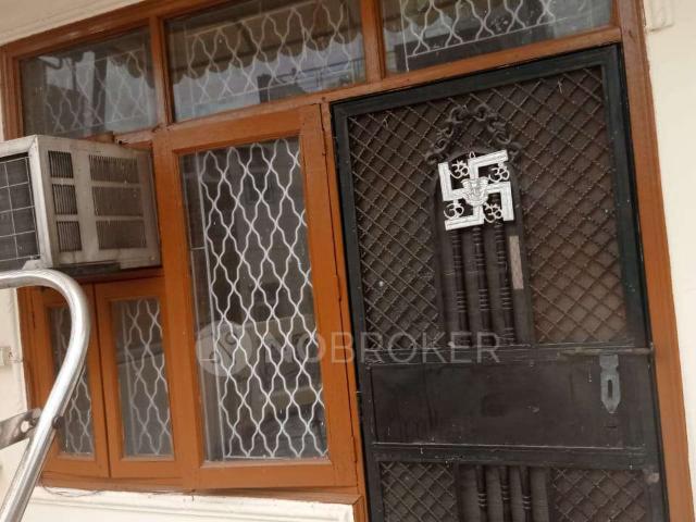 2 BHK Flat for Rent In Pitam Pura