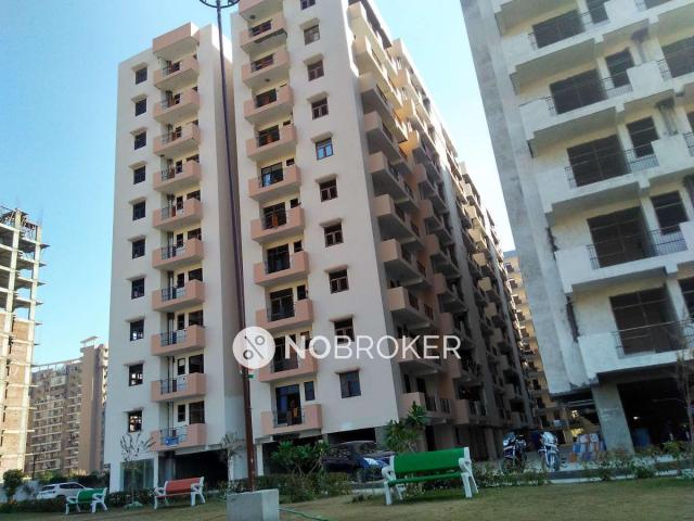 2 BHK Flat for Rent In Raj Nagar