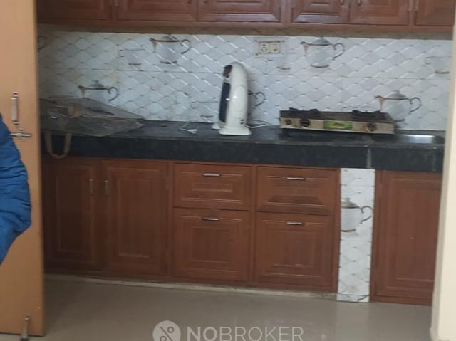 2 BHK Flat for Rent In Sector 45