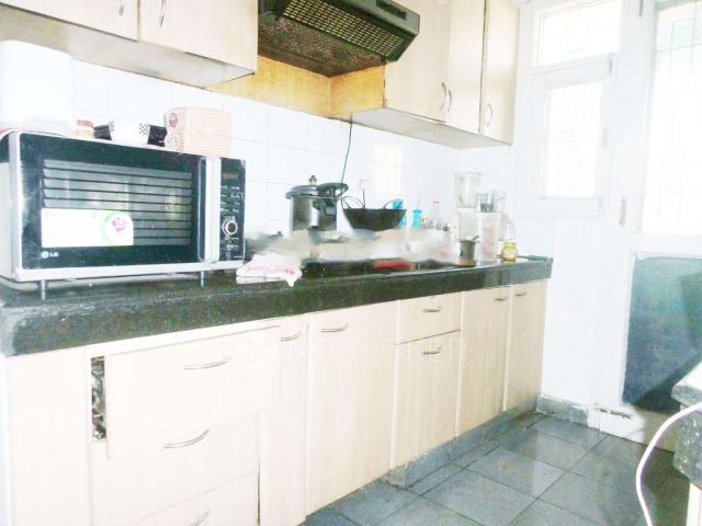 2 BHK Flat for Rent In Sector 50