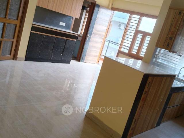2 BHK Flat for Rent In Sector 57