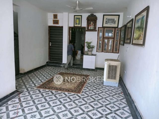 2 BHK Flat for Rent In Sector 69