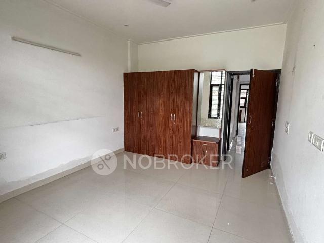 2 BHK Flat for Rent In Sector 71