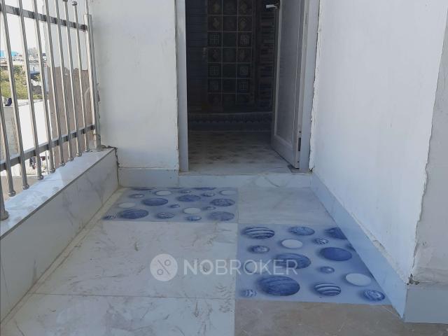 2 BHK Flat for Rent In Sector 81