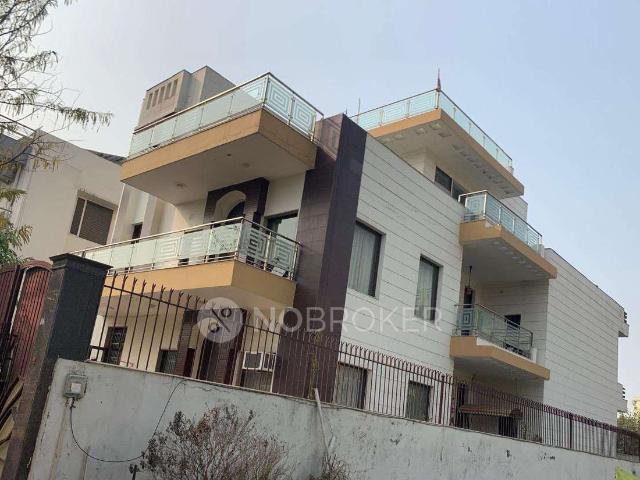 2 BHK Flat for Rent In Sector 9