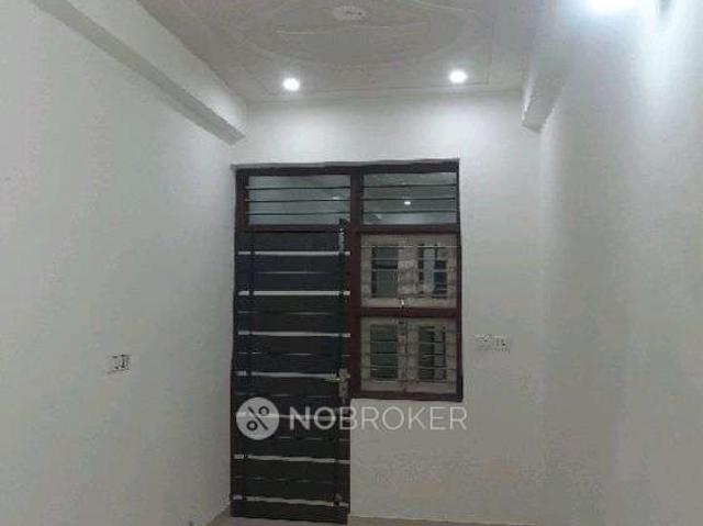 2 BHK Flat for Rent In Sector 105