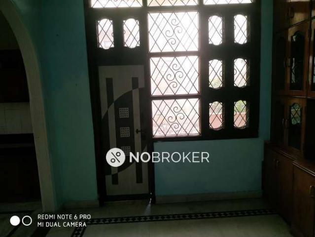 2 BHK Flat for Rent In Sector 10