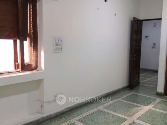 2 BHK Flat for Rent In Sector 19