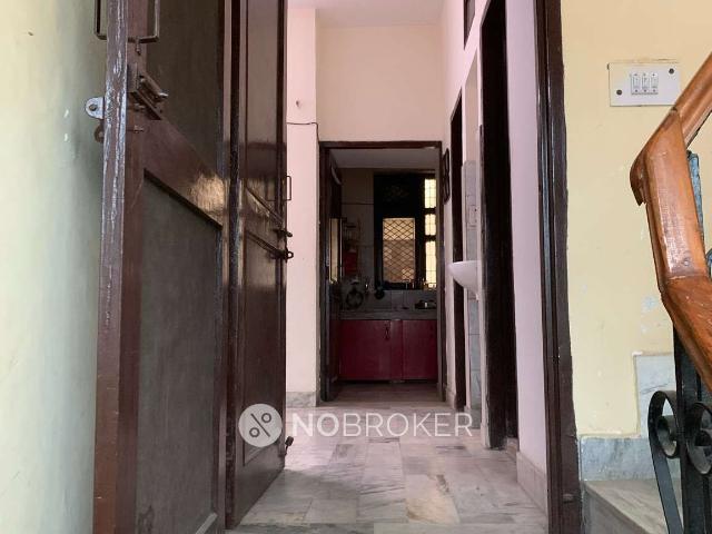 2 BHK Flat for Rent In Sector 23a