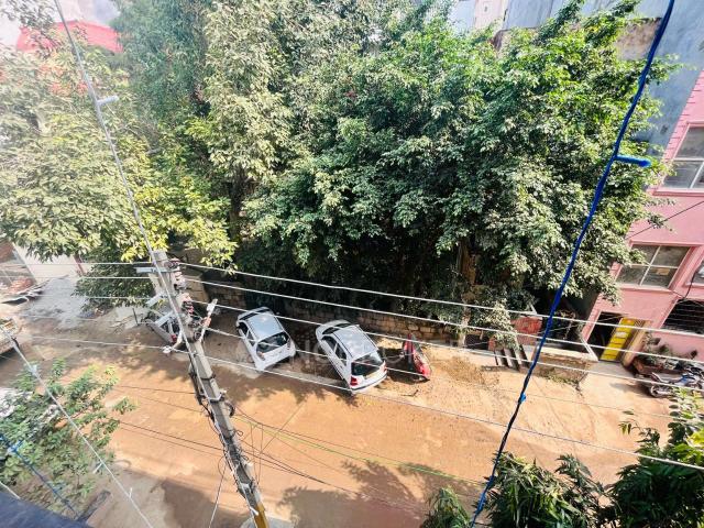 2 BHK Flat for Rent In Sector 24