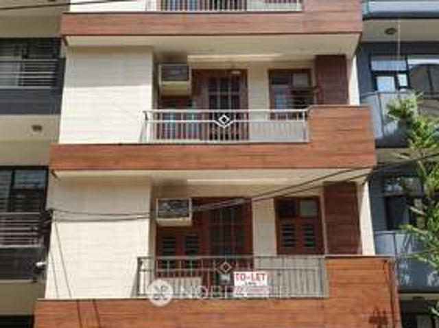 2 BHK Flat for Rent In Sector 30