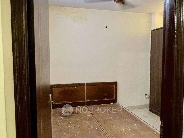 2 BHK Flat for Rent In Sector 37