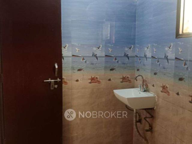 2 BHK Flat for Rent In Sector 3a