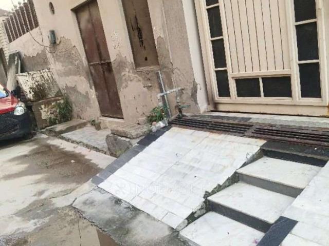 2 BHK Flat for Rent In Shivaji Nagar