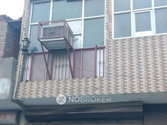 2 BHK Flat For Sale In Mukherjee Nagar