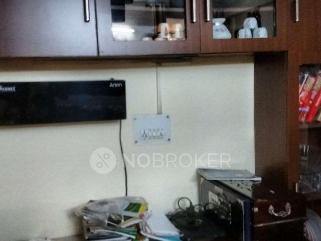2 BHK Flat For Sale In Mahavir Enclave