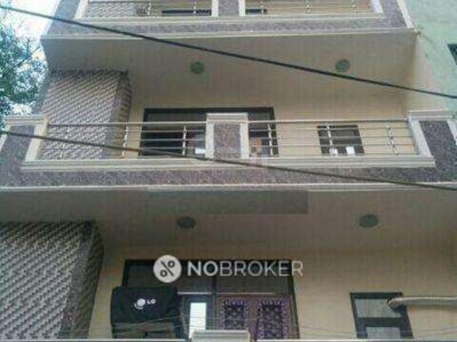 2 BHK Flat For Sale In Mahavir Enclave