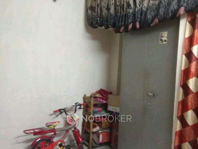2 BHK Flat For Sale In Naraina Village, Naraina
