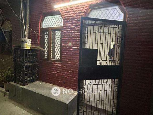 2 BHK Flat For Sale In Nehru Nagar