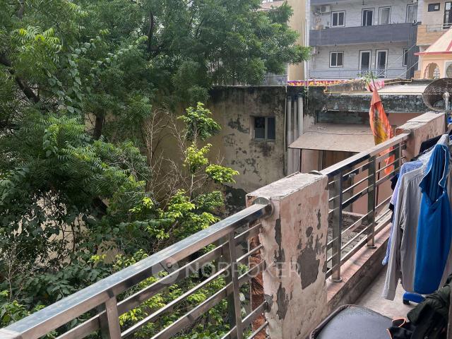 2 BHK Flat For Sale In New Gupta Colony