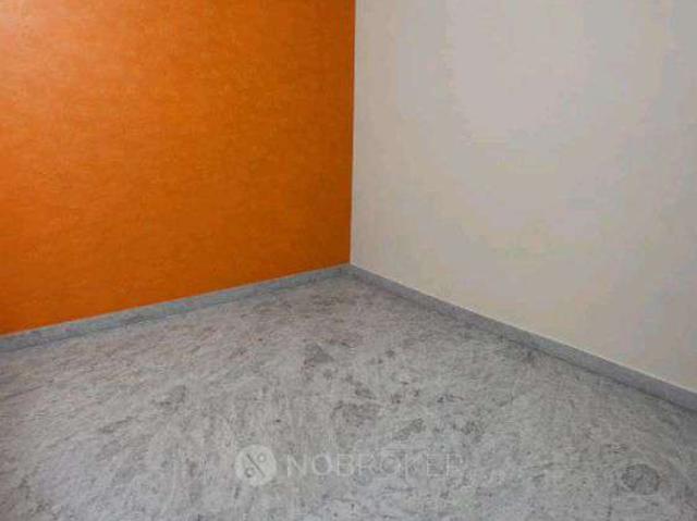 2 BHK Flat For Sale In Bhola Nath Nagar