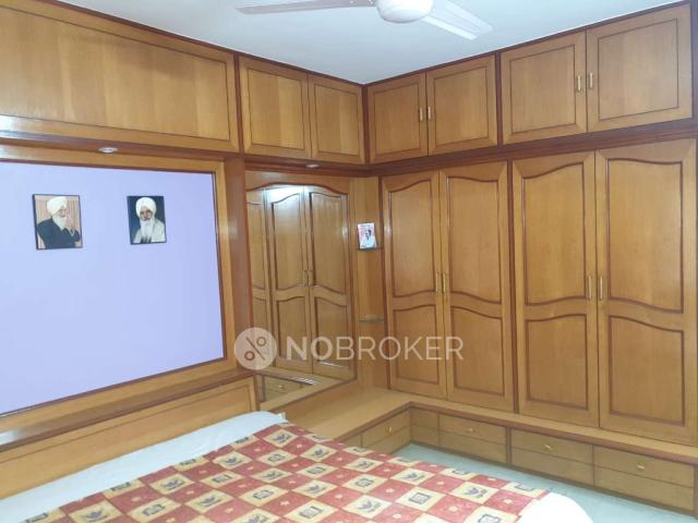 2 BHK Flat For Sale In Borivali West