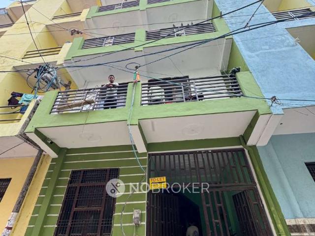2 BHK Flat For Sale In East Vinod Nagar
