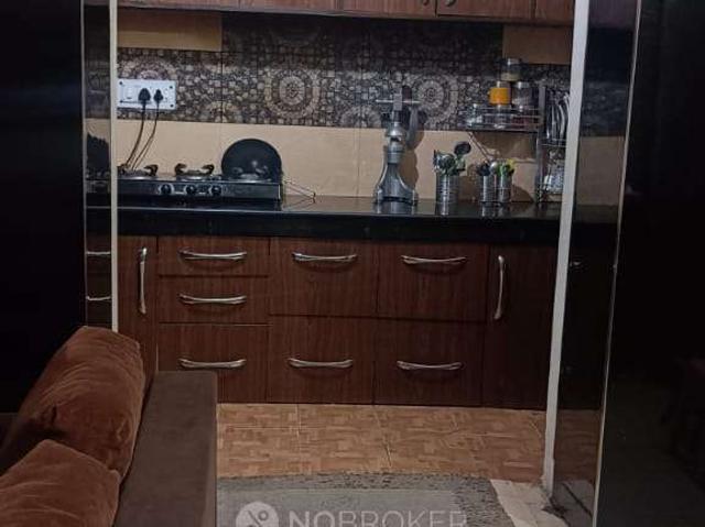2 BHK Flat For Sale In Gulabi Bagh