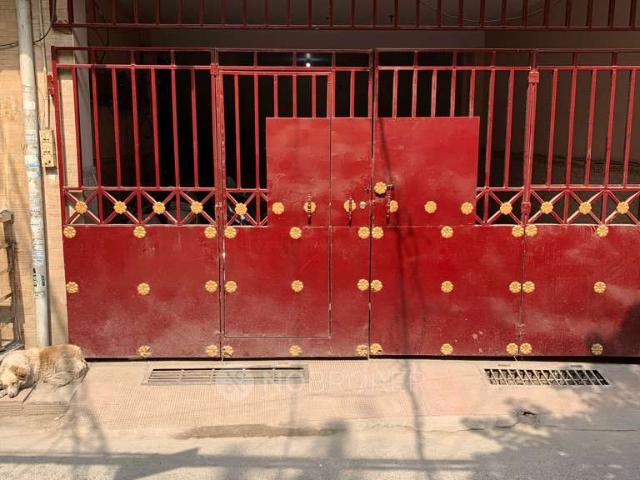 2 BHK Flat For Sale In Guru Angad Nagar West, Laxmi Nagar