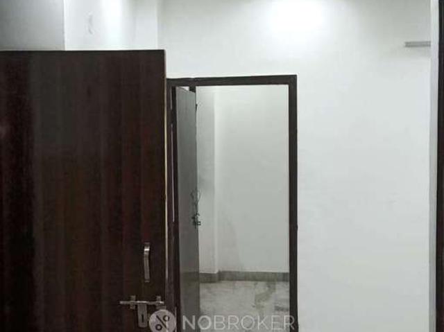 2 BHK Flat For Sale In Guru Ram Das Nagar, Laxmi Nagar