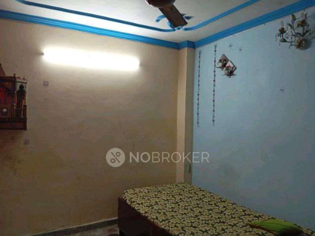 2 BHK Flat For Sale In Gautam Nagar