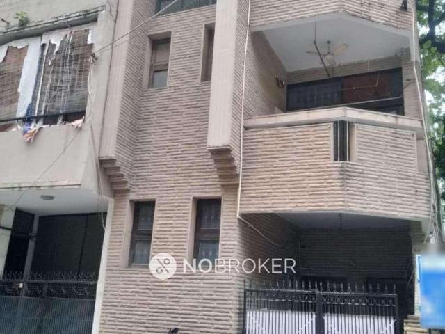 2 BHK Flat For Sale In Gautam Nagar