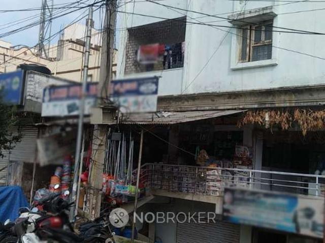 2 BHK Flat For Sale In Hafeezpet