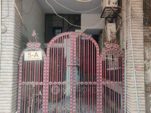 2 BHK Flat For Sale In Hardev Puri, Gautam Nagar