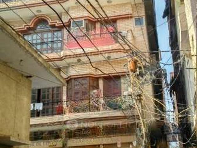 2 BHK Flat For Sale In Hari Nagar Ashram