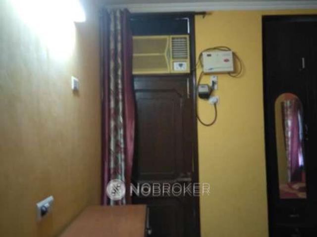 2 BHK Flat For Sale In Hauz Khas