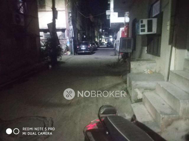 2 BHK Flat For Sale In Karol Bagh